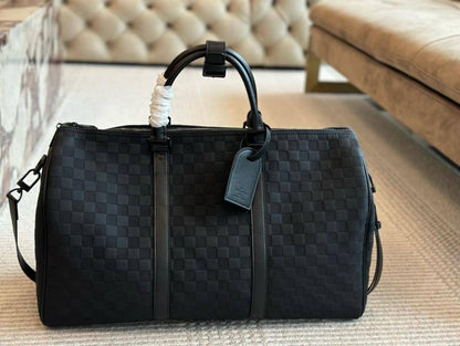 LV Travel Bags
Master
For Price 👇 WTSP Text Zain 0568585901

Zain192
♥️♥️♥️
