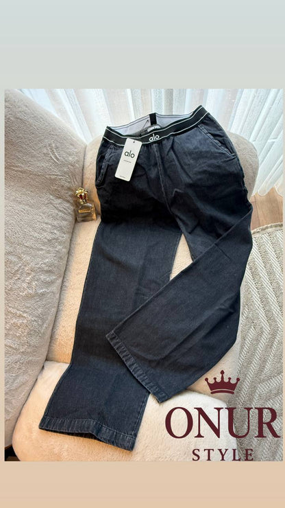 Alo jeans
جينز مريييح والخصر مطاط
مرتب جدااااا عاللبس 
مقاساتو وافية ومزبوطة
متوفر بعدة سايزات
S/m/l/xl

105 dhs

Very comfortable alo  jeans
Available sizes s/m/l/xl

Elastic waist

ONUR Style Store

اطلبوها من الوتس المثبت في الأعلى👆🏻👆🏻

تواصلو معنا