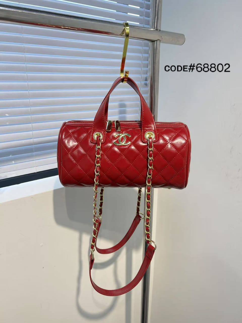 CHANEL ᴅᴜғғʟᴇ
sʜᴏᴜʟᴅᴇʀ ʙᴀɢ
sɪᴢᴇ : 27 cm

65 dhs🪙💕

Zain31
♥️♥️♥️