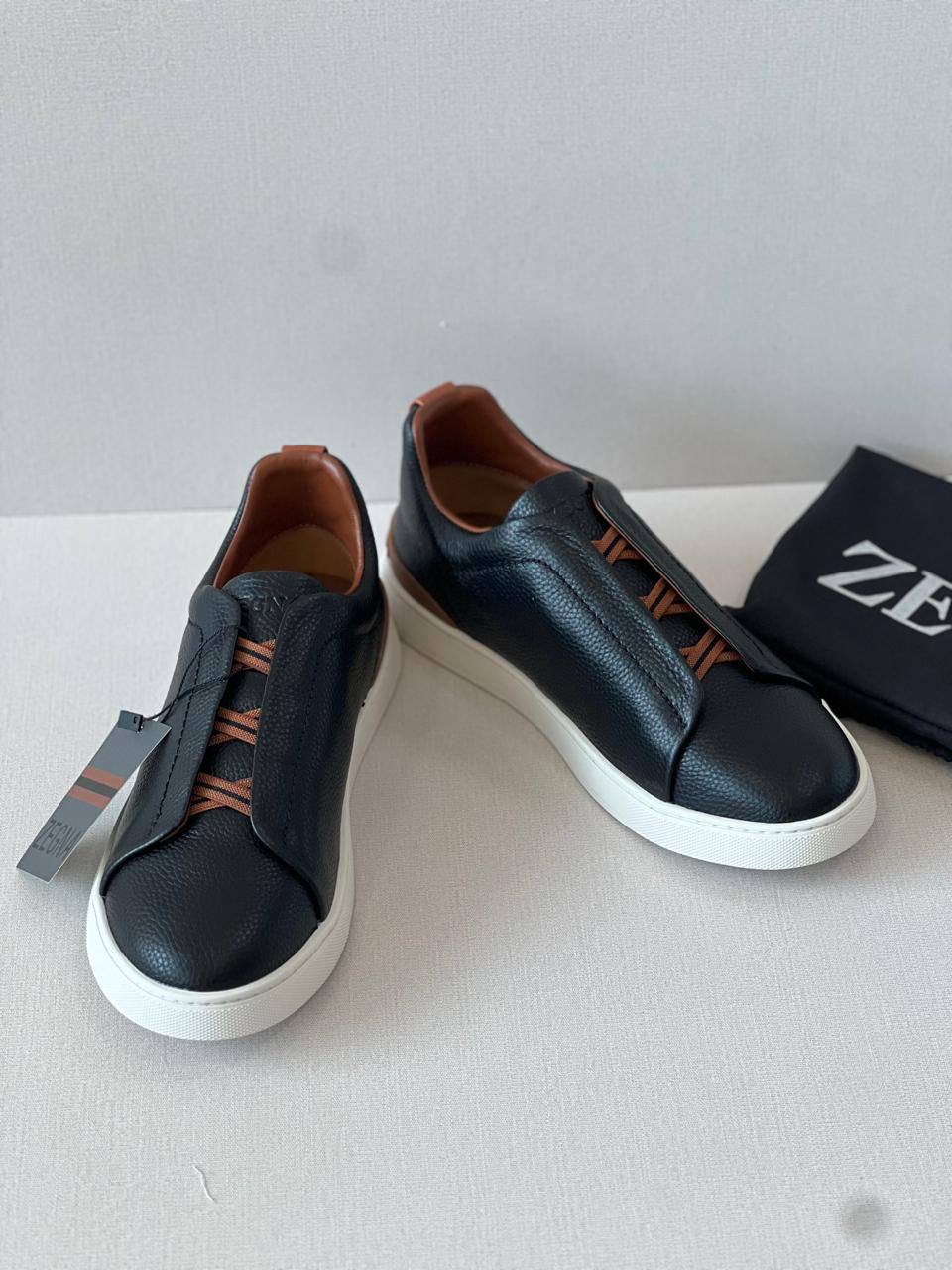 ZEGNA 
MASTER QUALITY 
Size 40-46
450 dhs🪙🌨️

Zain43
♥️♥️♥️