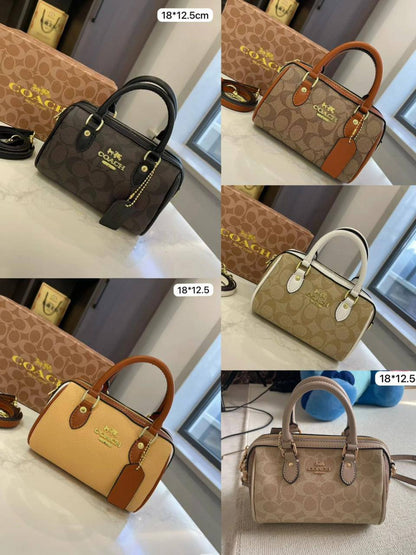 Coach

85 dhs🪙🌺

with box
🎁🎁🎁

Zain115
♥️♥️♥️