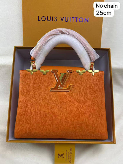 🌈 Gucci / LV Capucenis 
1️⃣ First quality +🎁
Size : 27 ~ 23 cm
90 dhs🇦🇪
 with box🎁

Zain115
♥️♥️♥️