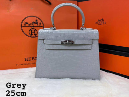 Hermes ᴋᴇʟʟʏ 
ᴡɪᴛʜout 📦 
ᴄʀᴏᴄᴏᴅɪʟᴇ ᴅᴇsɪɢɴ
sɪᴢᴇ:25ᴄᴍ
95 dhs🪙🌨️

Zain56
♥️♥️♥️