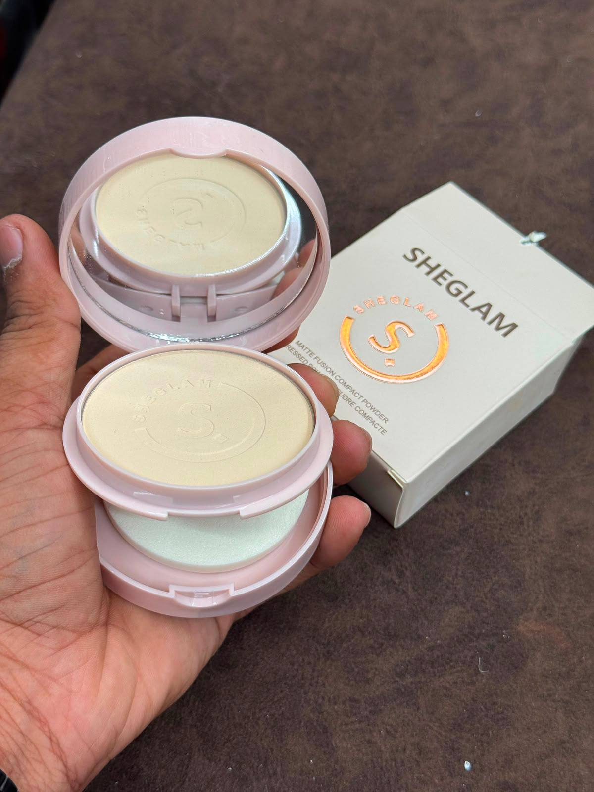 Makeup 
Any Pc
20 dhs✅

Zain49
♥️♥️♥️