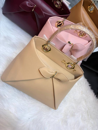 Dior

100 dhs

Zain129
♥️♥️♥️