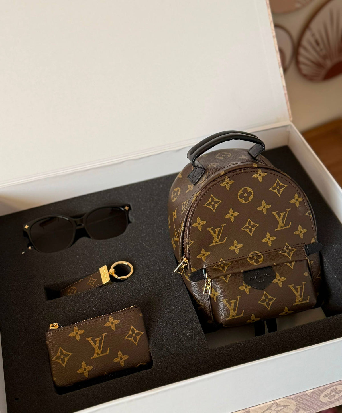 LV BACKPACK

17cm
470 dhs🇦🇪🇦🇪

FULL SET(GIFT BOX)
MASTER QUALITY
With box

Zain167
♥️♥️♥️