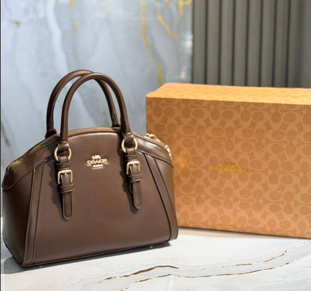 AVAILABLE
 COACH 

GOOD QUALITY 🎁 
WITHOUT BOX 🎁 
115 dhs🇦🇪🇦🇪

Zain169
♥️♥️♥️