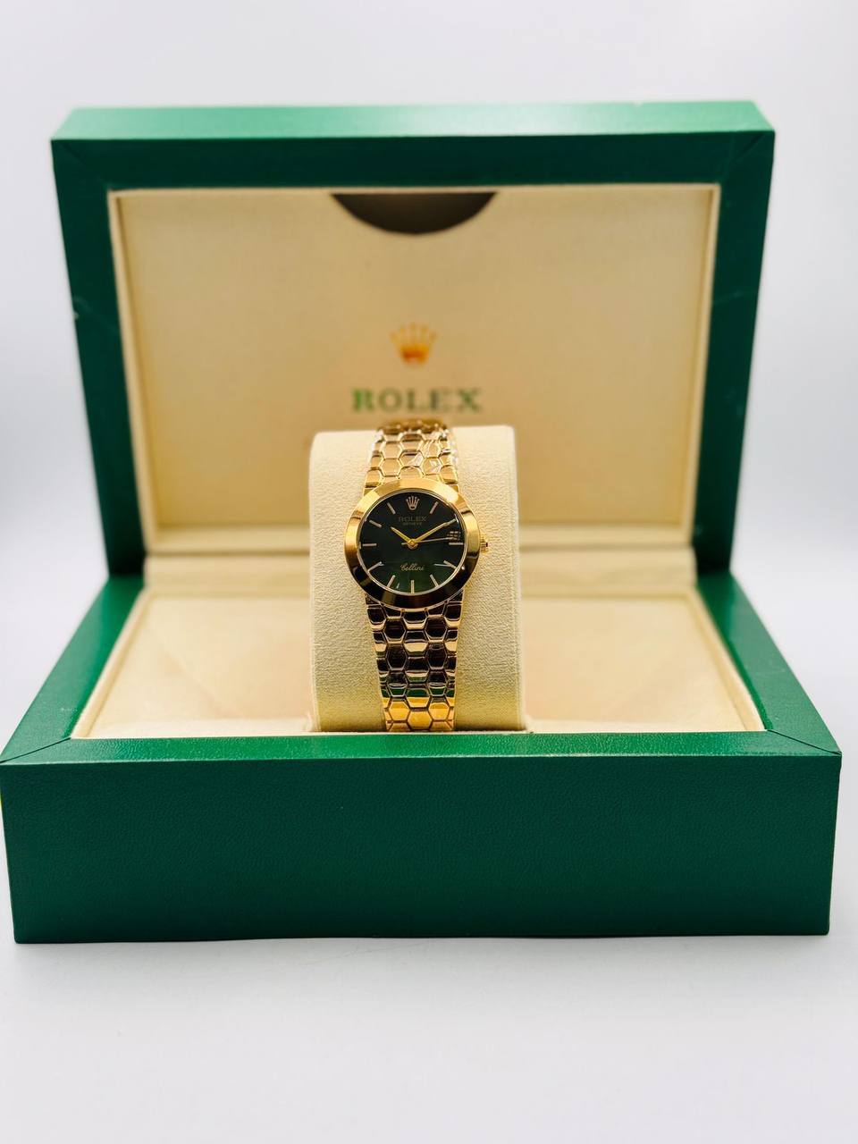 Rolex ladies 
55 dhs🪙💕

Zain08
♥️♥️♥️