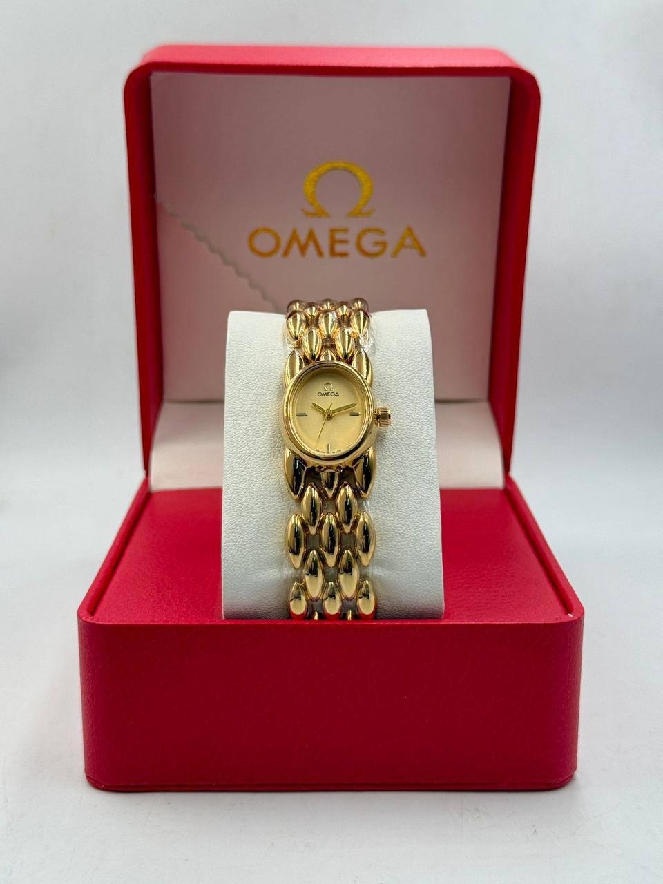 Omega Ladies 
offer price
40 dhs🪙🖤

Zain08
♥️♥️♥️