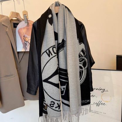 Scarf for winter 
180*68 cm
45 dhs🪙💕

Zain17
♥️♥️♥️