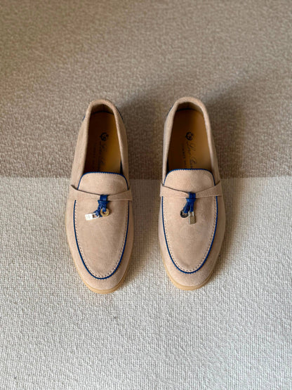 Loro Piana
Super Master
Size 36 to 41
450 dhs✅

Zain288
♥️♥️♥️