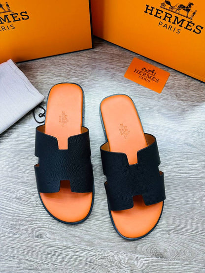 Hermes
High quality 
size 40-46 
130 dhs🪙🖤

Zain57
♥️♥️