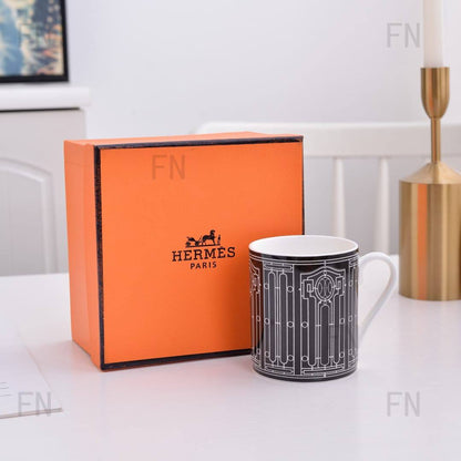 Branded mugs 

75 dhs

Zain205
♥️♥️♥️