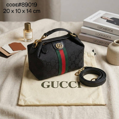 Gucci ᴠᴀɴɪᴛʏ ᴍɪɴɪ ʙᴀɢ
ᴄʟᴏᴛʜ GG sᴜᴘʀᴇᴍᴇ
ᴀᴅᴊᴜsᴛᴀʙʟᴇ ʙᴇʟᴛ sᴛʀᴀᴘ
ɢᴏʟᴅ ʜᴀʀᴅᴡᴀʀᴇ
sɪᴢᴇ : 20 cm
ᴡɪᴛʜᴏᴜᴛ BOX

70 dhs✅

Zain31
♥️♥️♥️