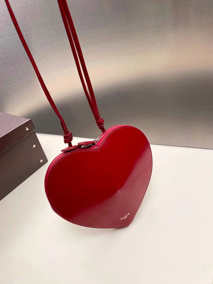 https://t.me/ZCbags/515134Alaia
*Alaia Le Cœur bag✅*
*Size 21 cm*
For Price 👇 WhatsApp✅
0568585901 
0507557372
0552275751 Owner Zain 👌

Zain274
♥️♥️♥️