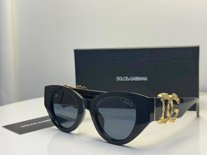 Sunglasses 

65 dhs🇦🇪🇦🇪

Zain182
♥️♥️♥️
