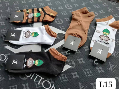 Socks
one box 5 pairs
45 dhs🌺

Zain231
♥️♥️♥️