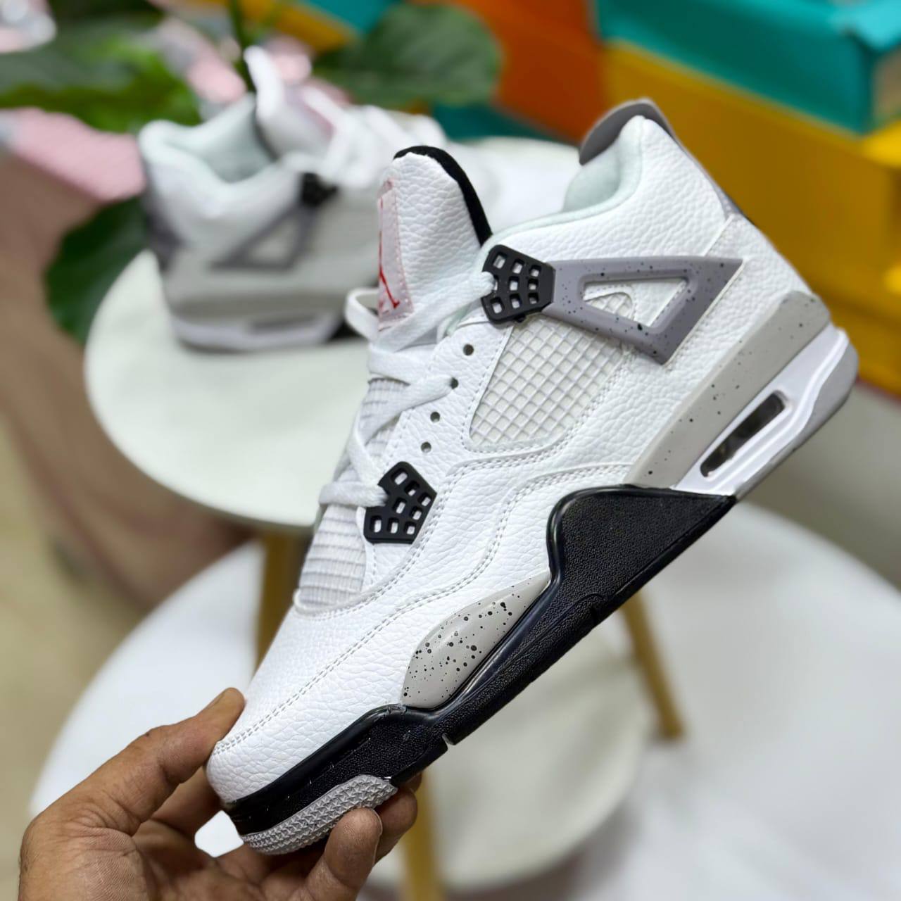 Jordan 4
Size 40 to 45
110 dhs✅

Zain27
♥️♥️♥️