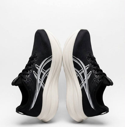 New 🆕 
Asics

40 TO 45 
170 dhs🇦🇪🇦🇪

Zain183
♥️♥️♥️