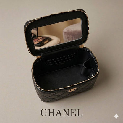 CHANEL Top Handle
Vanity Flower design
Lambskin Leather Material
With Mirror inside
With BOX🎁
Size : 18 cm
110 dhs✅

Zain239
♥️♥️♥️