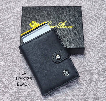 Wallets

Good quality 
70 dhs🇦🇪🇦🇪

Zain182
♥️♥️♥️