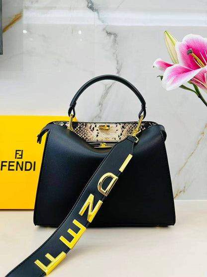 Fendi
115 dhs🇦🇪🇦🇪

Zain143
♥️♥️♥️
