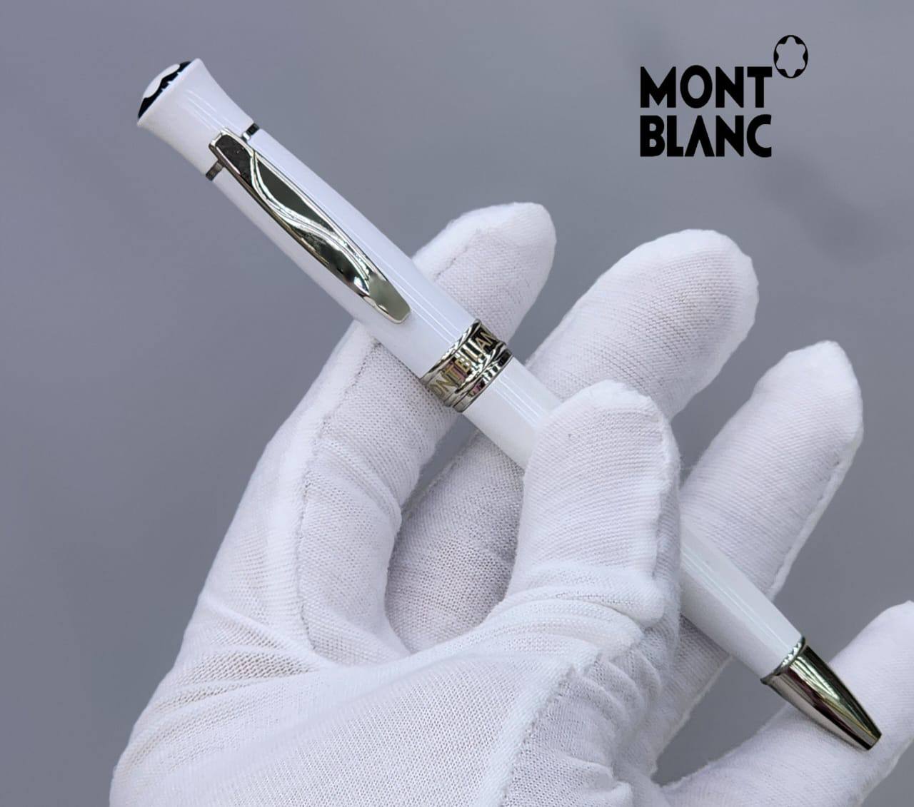 Mont Blanc pen good  
quality 

with box 
🎁🎁🎁

60 dhs🪙🌨️

Zain59
♥️♥️♥️