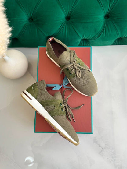Loro piana
Vip quality
Size:36To42
450 dhs🇦🇪🇦🇪

Zain113
♥️♥️♥️