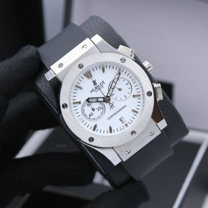 HUBLOT MEN
*STOP WATCH*
220 dhs✅

Zain304
♥️♥️♥️