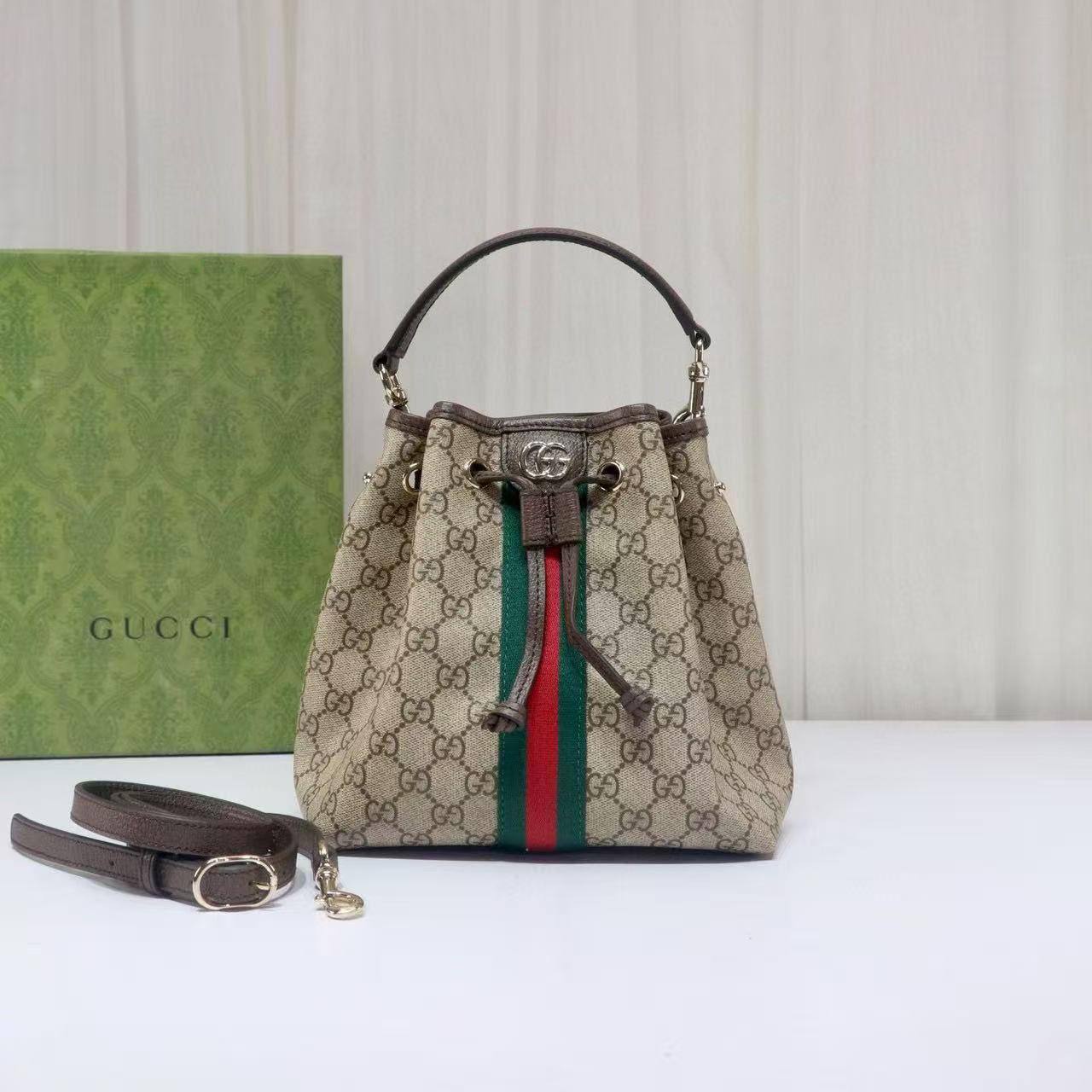 Gucci Master
230 dhs❣️

Zain228
♥️♥️♥️