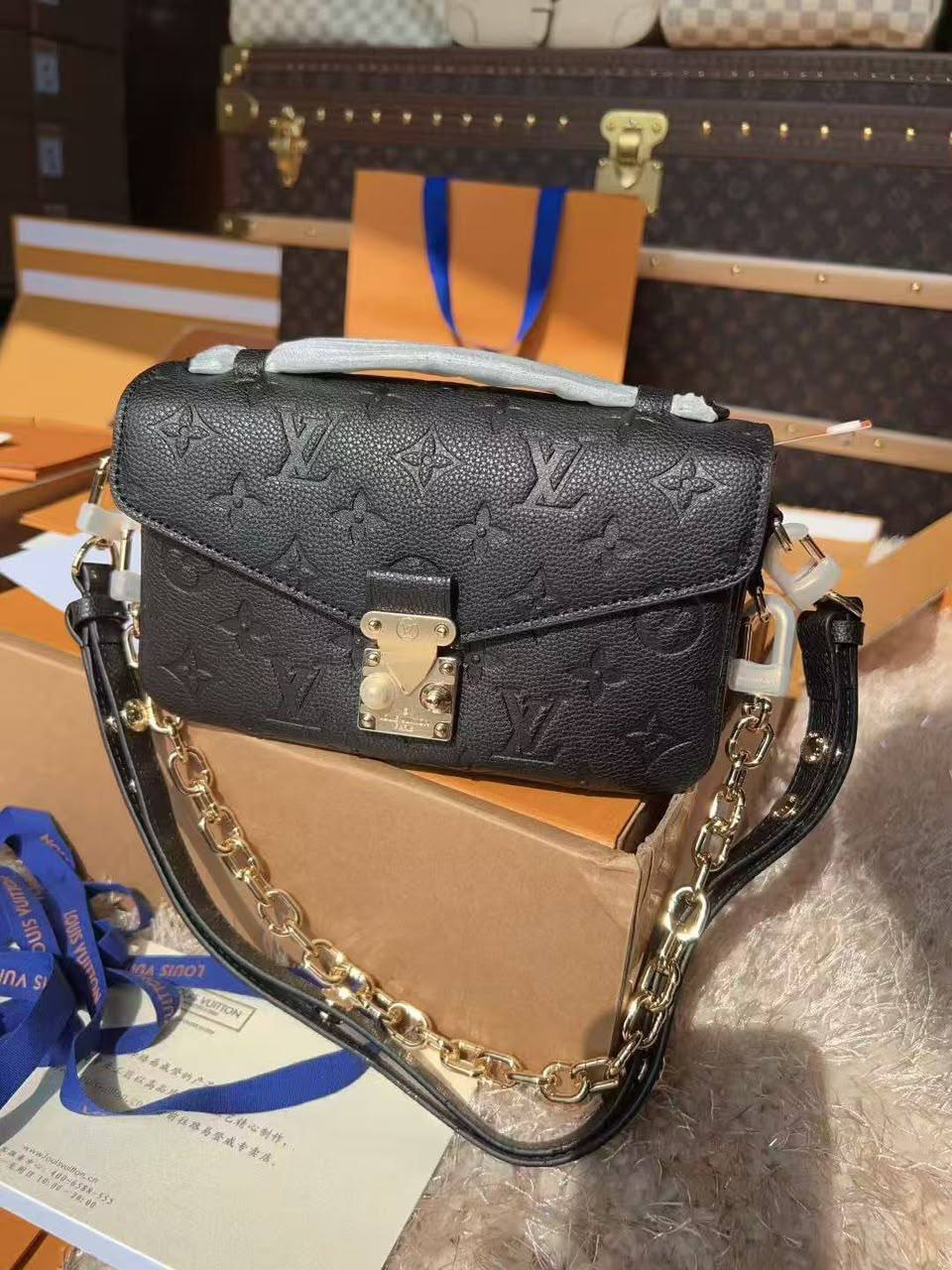 LV
Master💓💓💓
280 dhs✅

Zain153
♥️♥️♥️