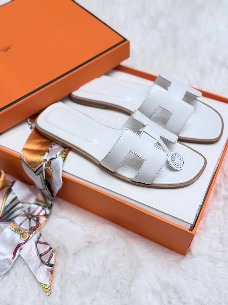 😍  HERME’S 😍

💎 _*SUPER MASTER*_ 💎

Size 37 To 41

400 dhs💓

Zain292
♥️♥️♥️