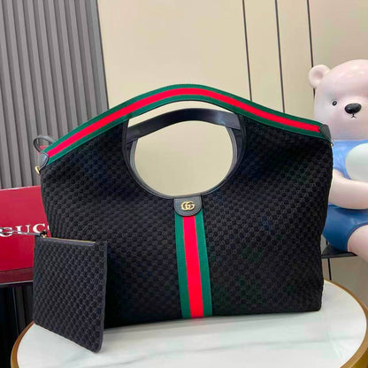 GUCCI 
COPY ONE
250 dhs💛

Zain295
♥️♥️♥️