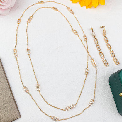 Long MESSIKA 
NECKLACE 💫✨
220 DHS✅
WITH BOX AND PAPER BAG🛍️🎁

Zain89
♥️♥️♥️