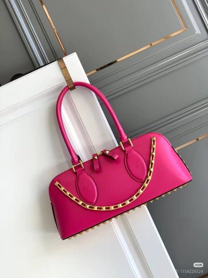 Valentino
Master🌺🌺
260 dhs💓

Zain10
♥️♥️♥️