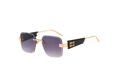Miu Miu
Sunglasses 🕶️ 
Good quality 💯 
With master Box 🗃️ 
50 dhs💓

Zain273
♥️♥️♥️