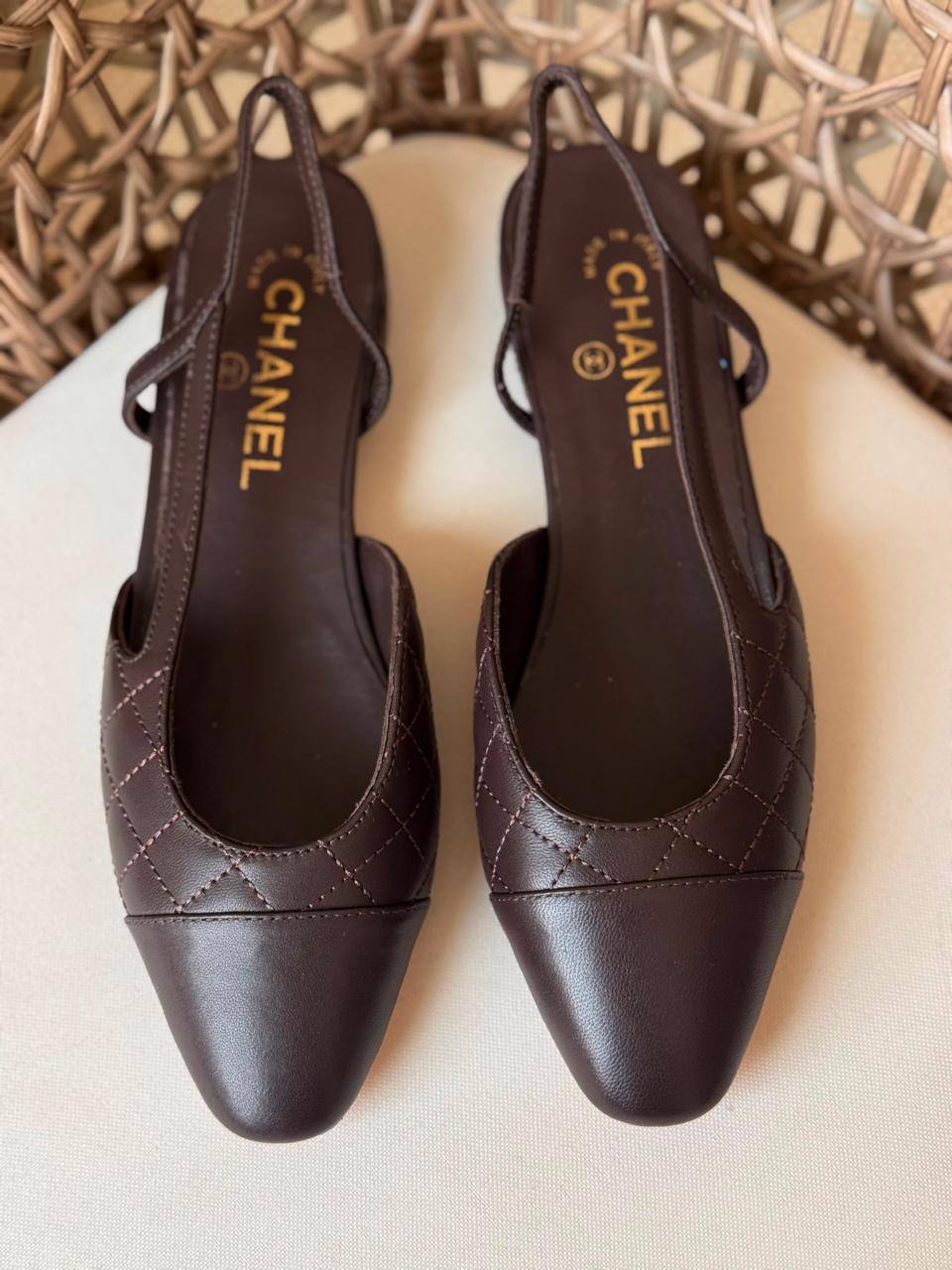CHANEL
✨ Collection
👠 36–41
💎 Premium Quality
🔥 Super Master
450 dhs🇦🇪🇦🇪

Zain198
♥️♥️♥️