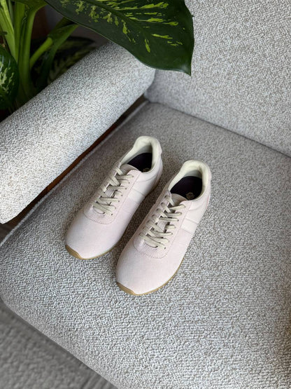 Loro piana

36 to 41 

500 dhs🇦🇪🇦🇪

Zain288
♥️♥️♥️