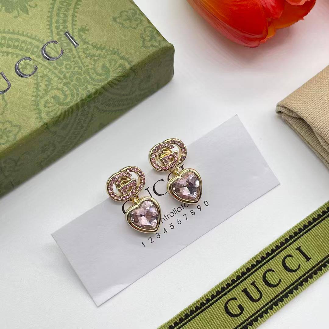 GUCCI
Earing 
45 dhs🪙💕

Zain263
♥️♥️♥️