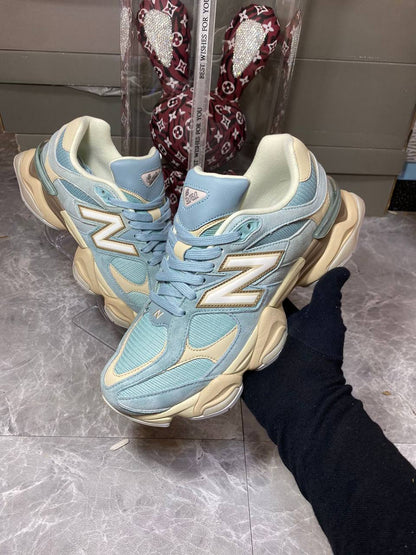 New Balance 9060
Pink 36-41
Other color 36-45
On Discount Now 🤩
210 dhs🇦🇪🇦🇪

Zain242
♥️♥️♥️