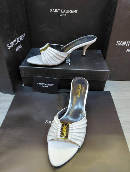 YSL
 High Quality 
Size 36 To 41
105 dhs🇦🇪🇦🇪

Zain120
♥️♥️♥️