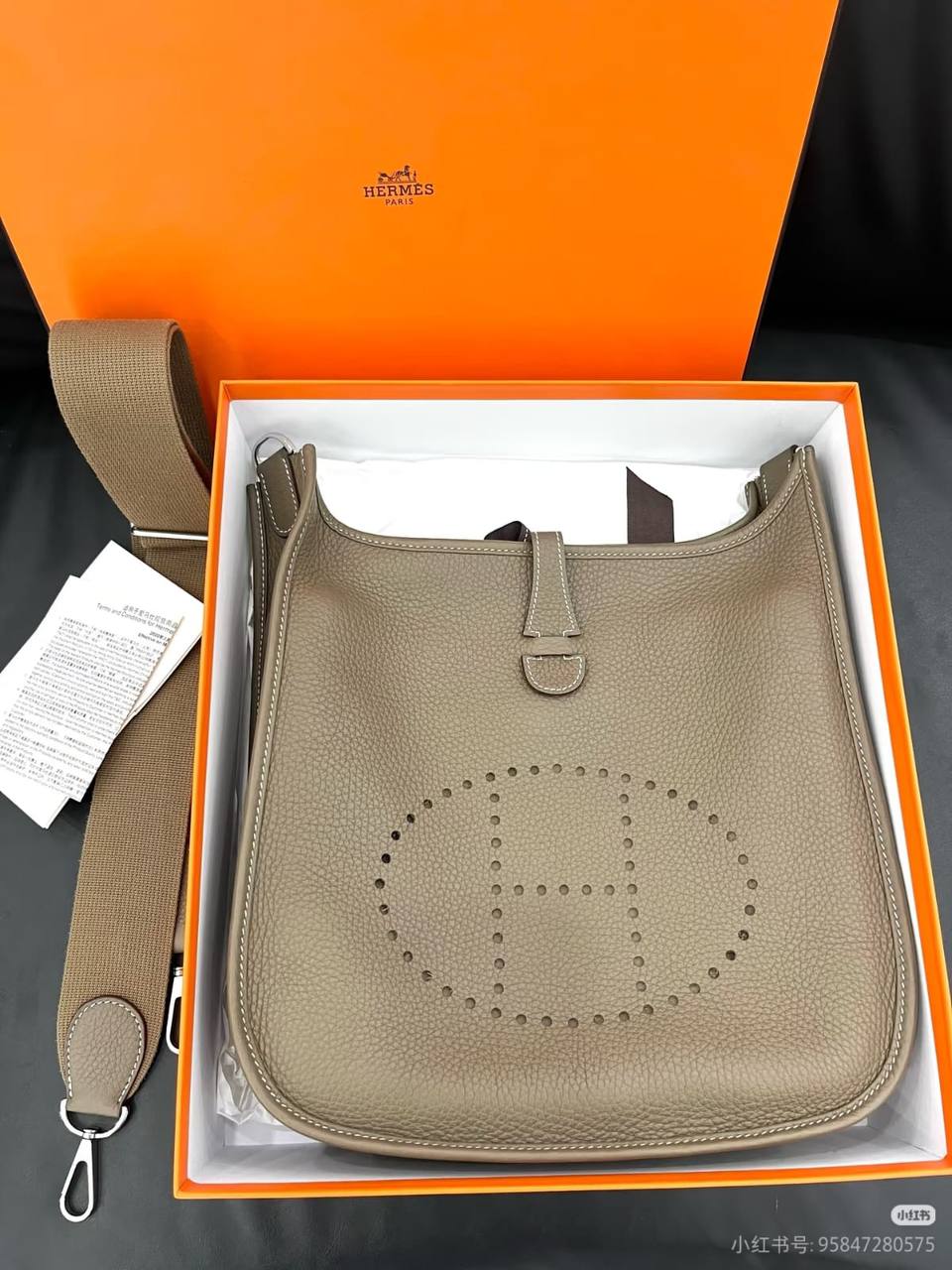 Hermes
Master ❣️❣️
270 dhs✅
23cm

Zain10
♥️♥️♥️