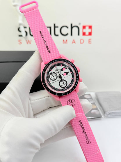 Moon swatch 

with original box 
85 dhs🇦🇪🇦🇪

Zain85 
♥️♥️♥️