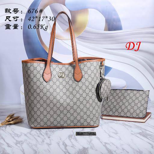 Gucci
85 dhs❤️

Zain136
♥️♥️♥️