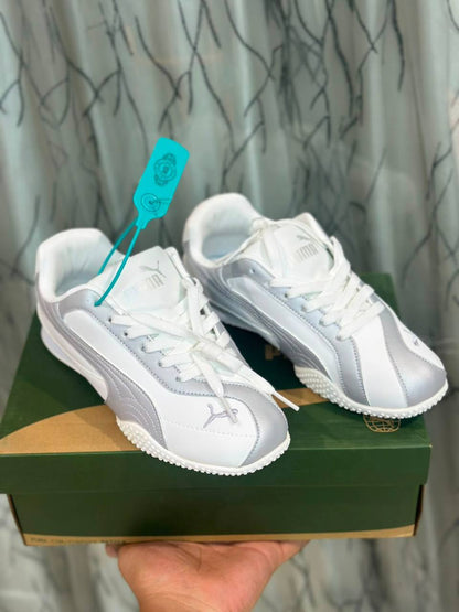 Puma

size 36 to 41

100 dhs🇦🇪🇦🇪

Zain146
♥️♥️♥️