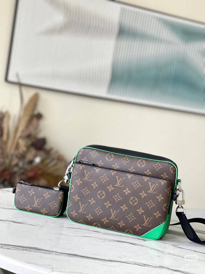 LV Men's Bag

200 dhs❤️

With Box
🎁🎁🎁

Zain33
♥️♥️♥️