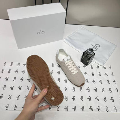 ALO SHOWS 
Size 36-41
140 dhs🪙🌨️

Zain40
♥️♥️♥️
