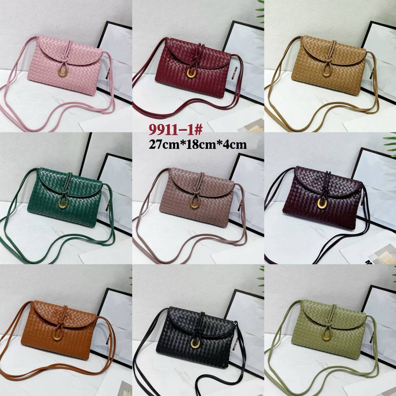 BOTTEGA
GOOD QUALITY 
WITH BOX 
110 dhs💛

Zain295
♥️♥️♥️