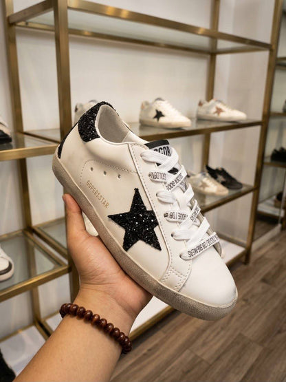 NEW CAME 

GOLDEN GOOSE/DB 
SNEAKERS

GOOD QUALITY 

SIZE-36 TO 41 
150 dhs🇦🇪🇦🇪

Zain40
♥️♥️♥️