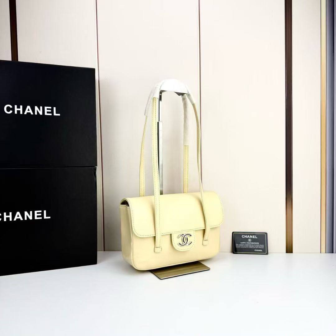 Chanel
Master💓💓💓
250 dhs✅

Zain153
♥️♥️♥️